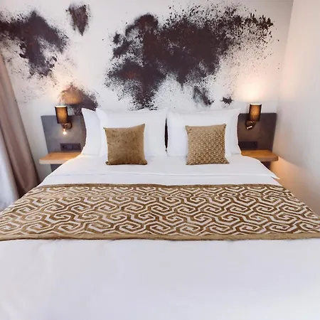 Hotel Libertas Elements Pure 4*
